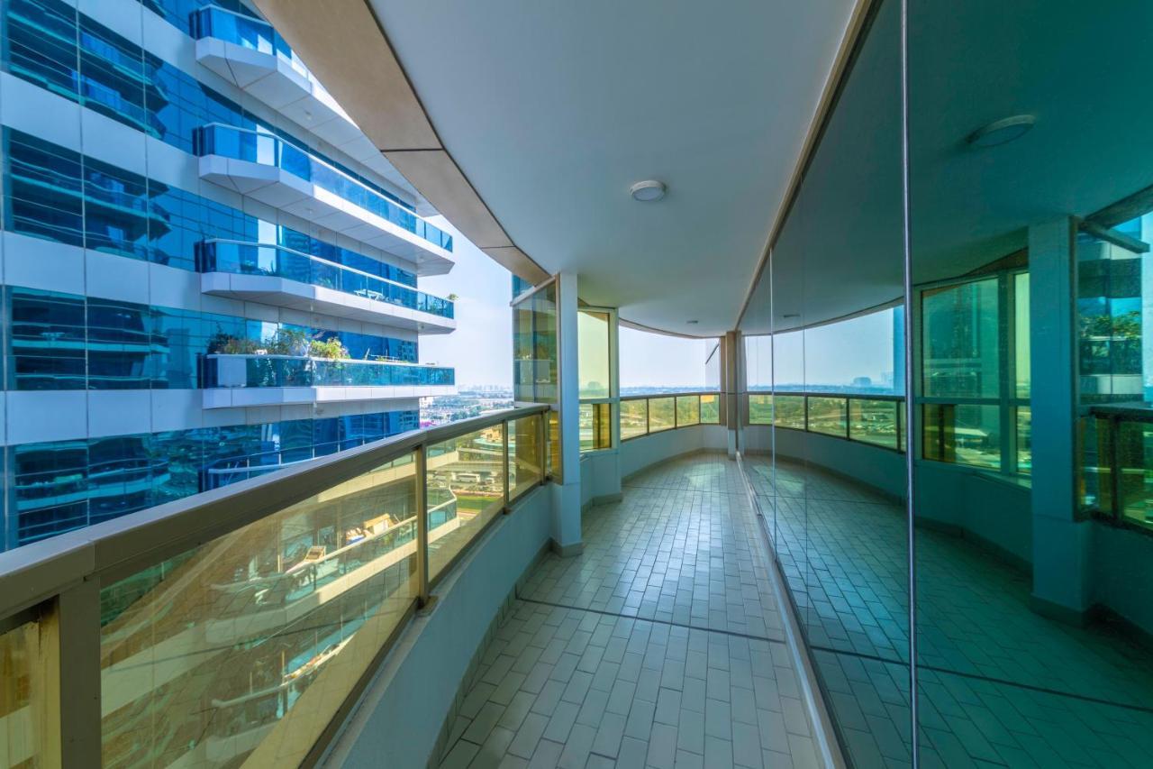 Maison Privee - Millennium Executive Tower Lägenhet Dubai Exteriör bild